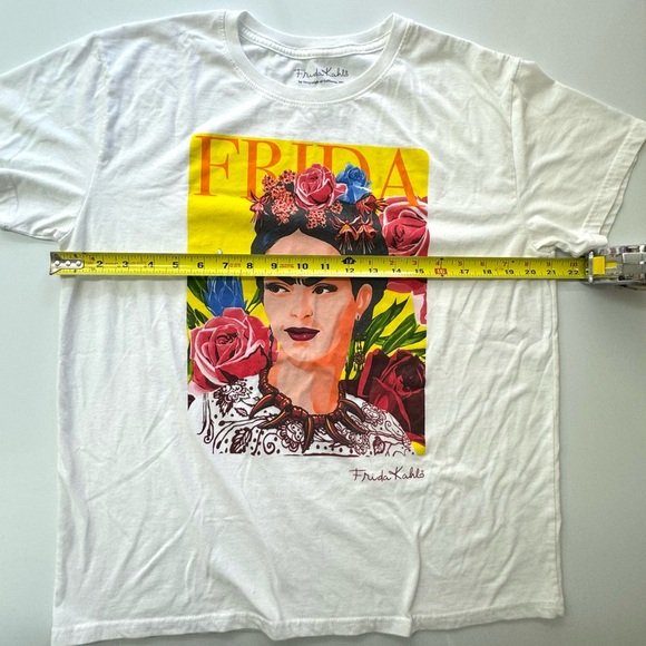 Frida Kahlo Short Sleeve Graphic Tee by Jerry Leigh of California, Inc. - XXL - Picture 8 of 8